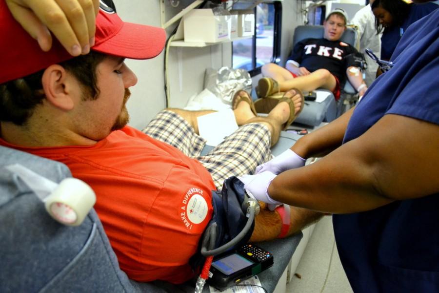 Red Cross Bloodmobile stops at FMU