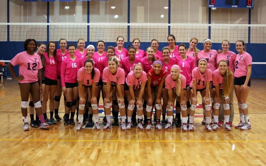 Volleyball+sweeps+Barton+in+Dig+Pink+match