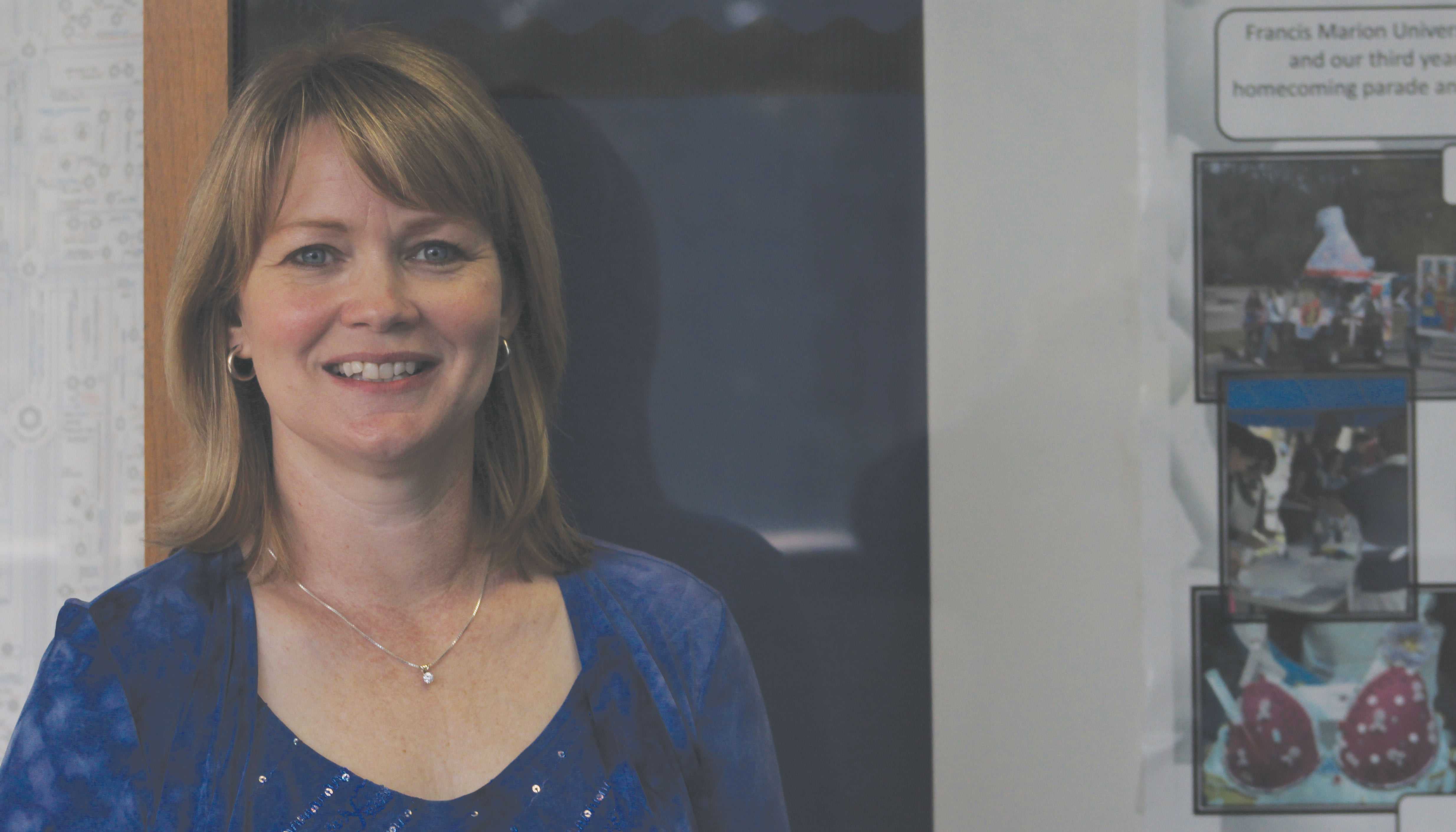 Dr. Jennifer Kelley leads students and other professors each year to the annual Southeast Regional Meeting of the American Chemical Society since 2009.
