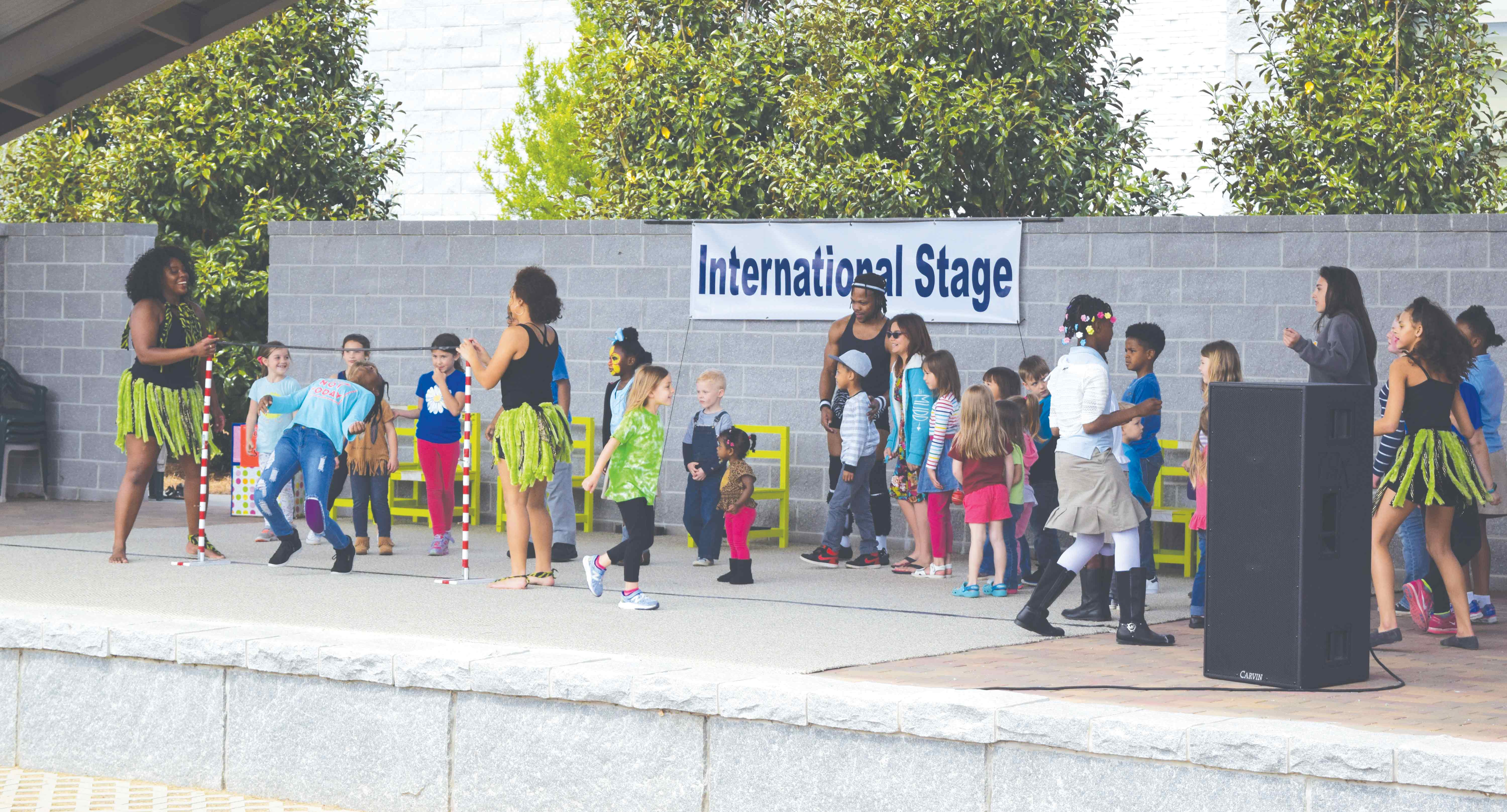 At Arts International, musicians and entertainers from around the world perform throughout the day such as the Kenya Safari Acrobats, the Accidentals and Walhalla Bavarian Dancers.