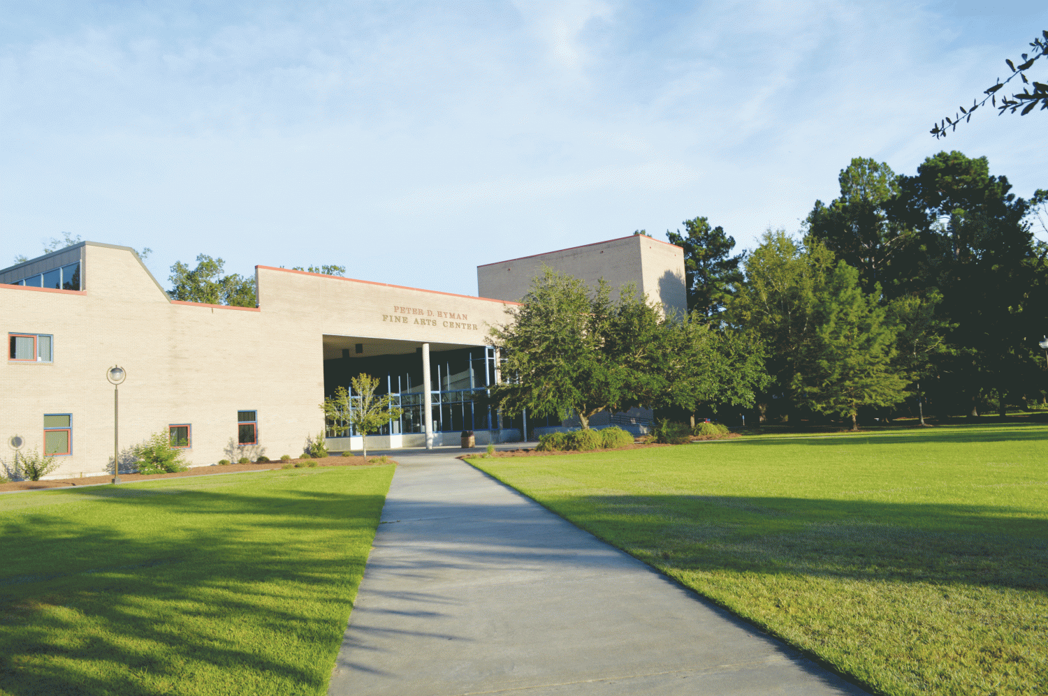 FMU cancels classes in preparation for Hurricane Irma. The campus remains undamaged from the storm.