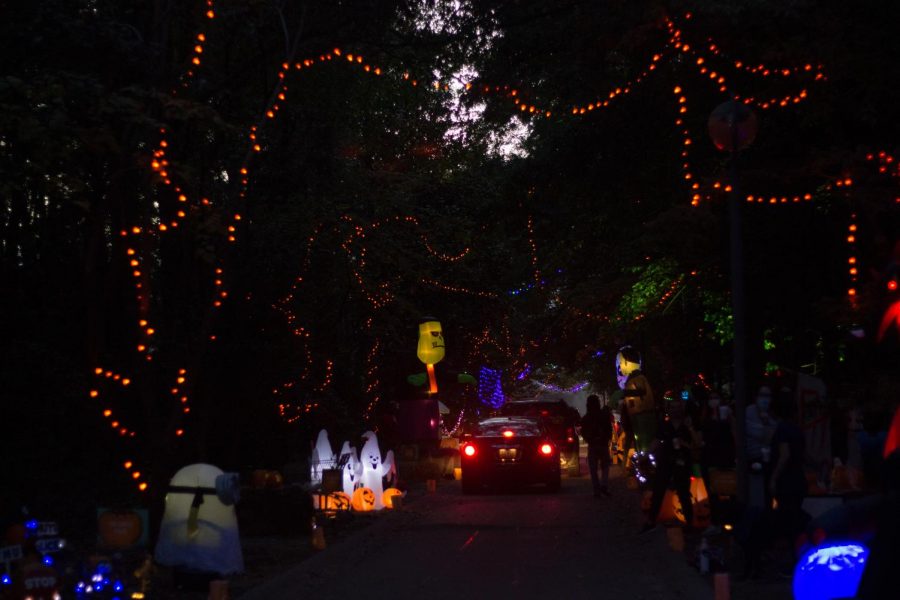 Sightseers+drive+through+FM+A%E2%80%99Glow+to+see+the+spooky+decorations+created+by+students+and+organizations.+